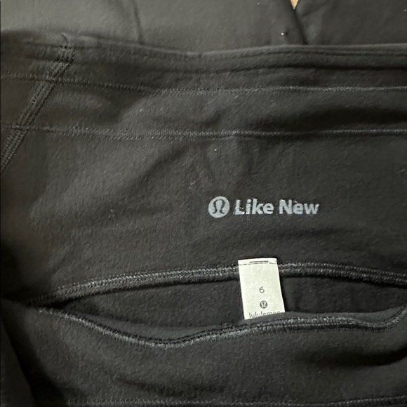 Lululemon joggers size 6 - Picture 5 of 5